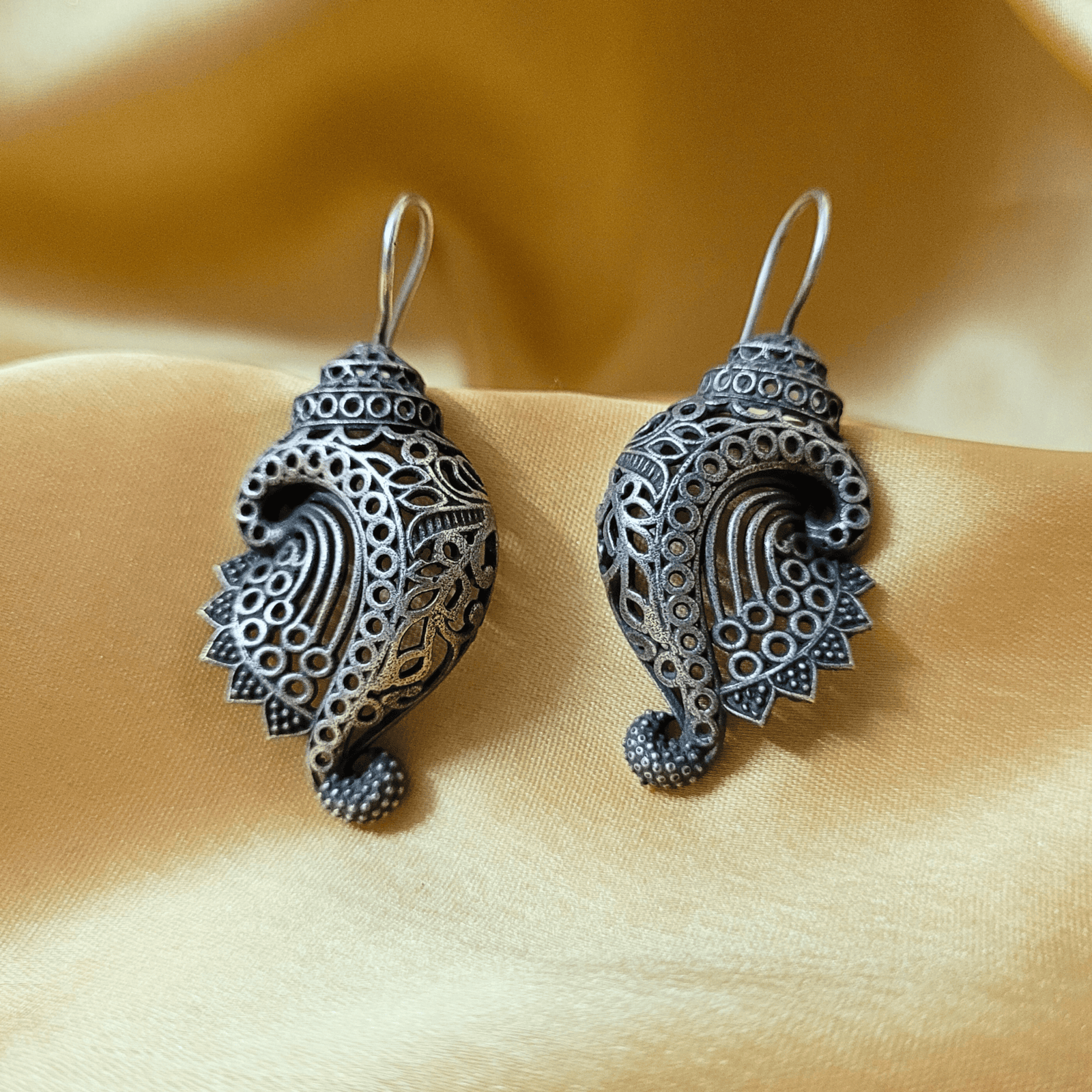 Buy Light Weight Jewelry
