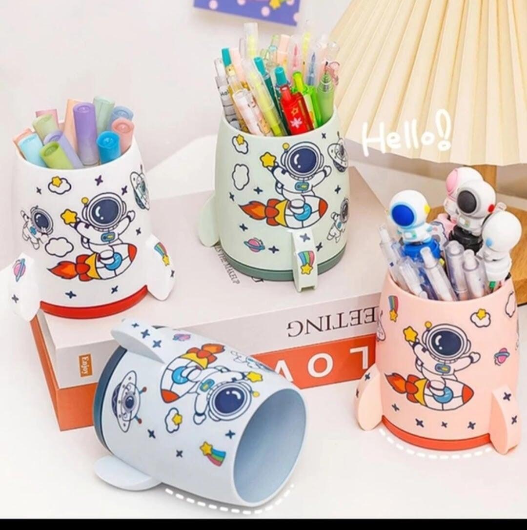 Pen Stand