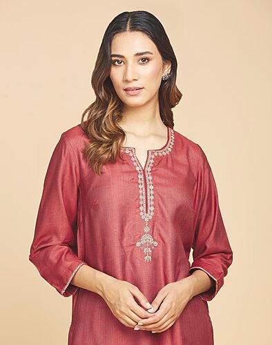 Kurtas