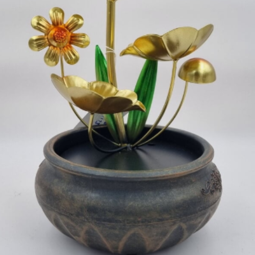 Mini tabletop water fountain with flowers – Homizon indoor decorative fountains