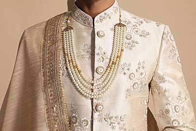 Golden Rich Designer Sherwani-min Golden Rich Designer Sherwani-min