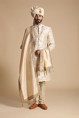 Golden Rich Designer Sherwani-min Golden Rich Designer Sherwani-min