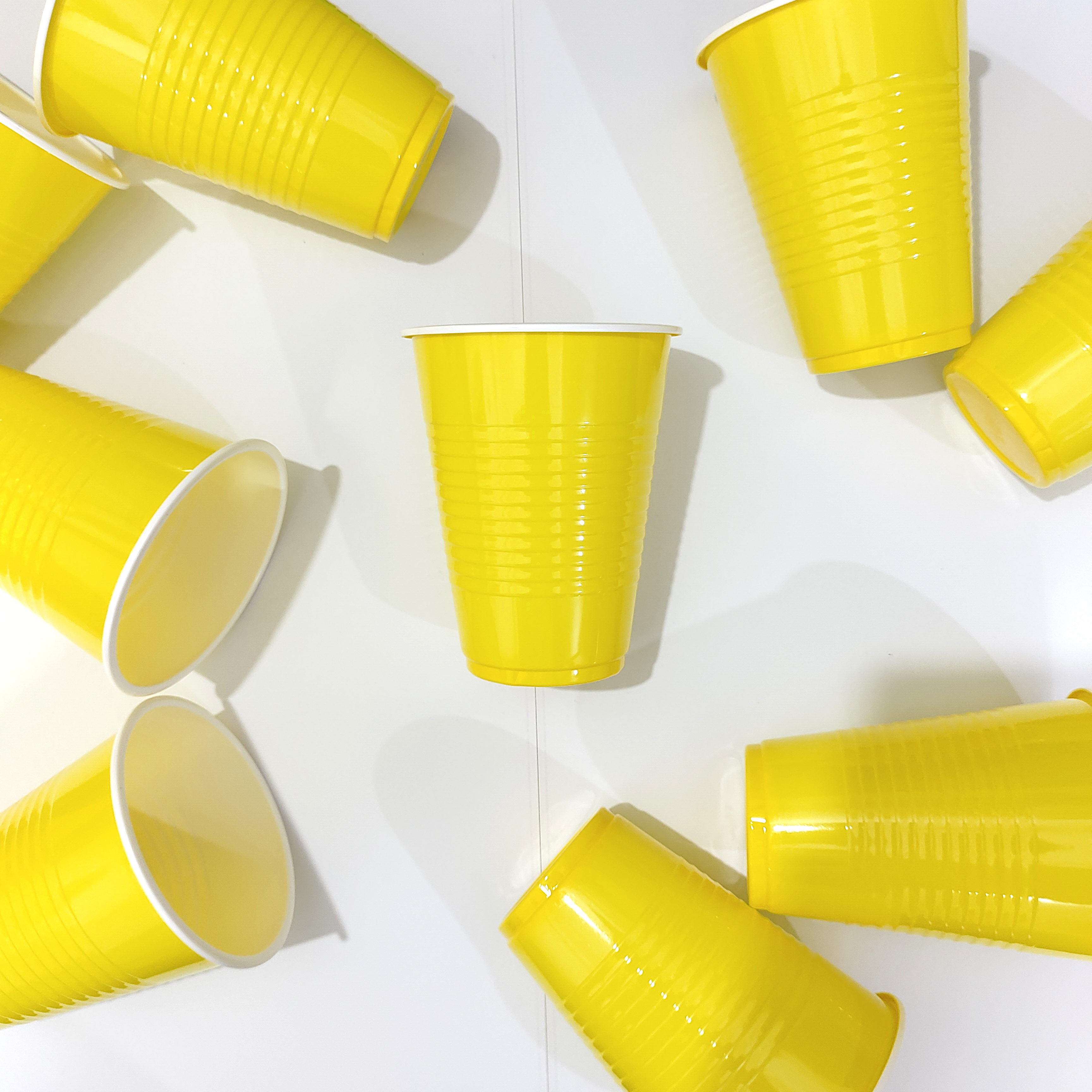 Set of 10 - 360ml Yellow Pong Beer Glasses for Parties | Reusable Drinking Cups for Beer Pong Party Games New Year Bachelor Retirement Wedding Celebrations Party Supplies
