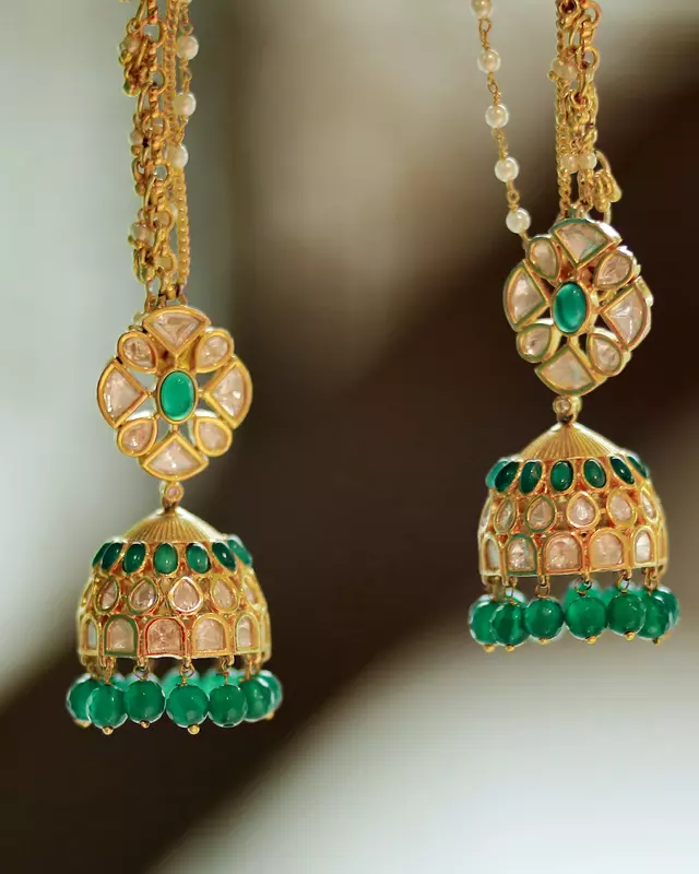 EARRING 2 EARRING 2