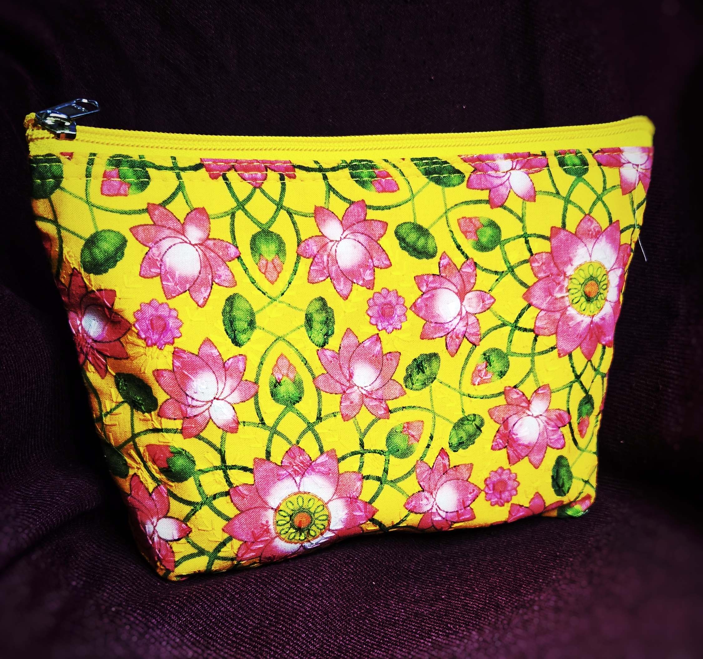 Return gift pouches set of 5 Return gift pouches set of 5