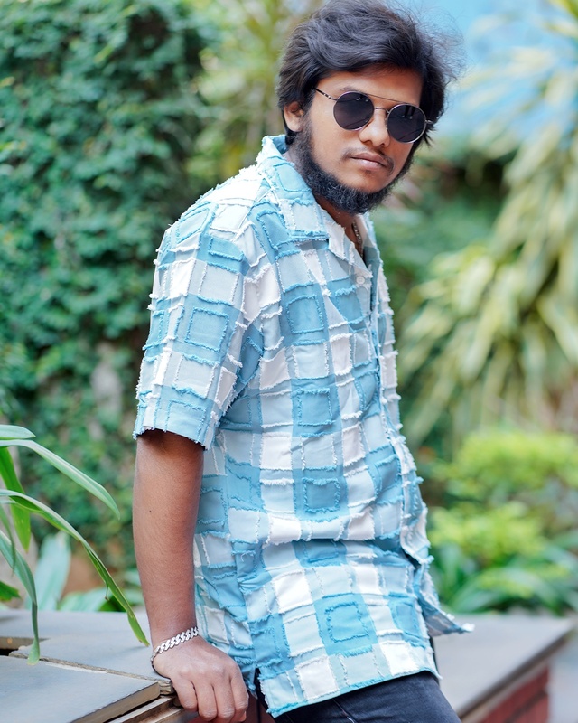 Blue And White Check Abstract | Oversized | Half Sleeves