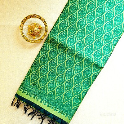 Green Cotton Silk Saree Green Cotton Silk Saree