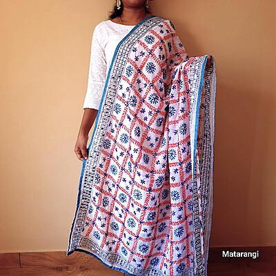 White Chapa Phulkari Georgette Duppatta White Chapa Phulkari Georgette Duppatta
