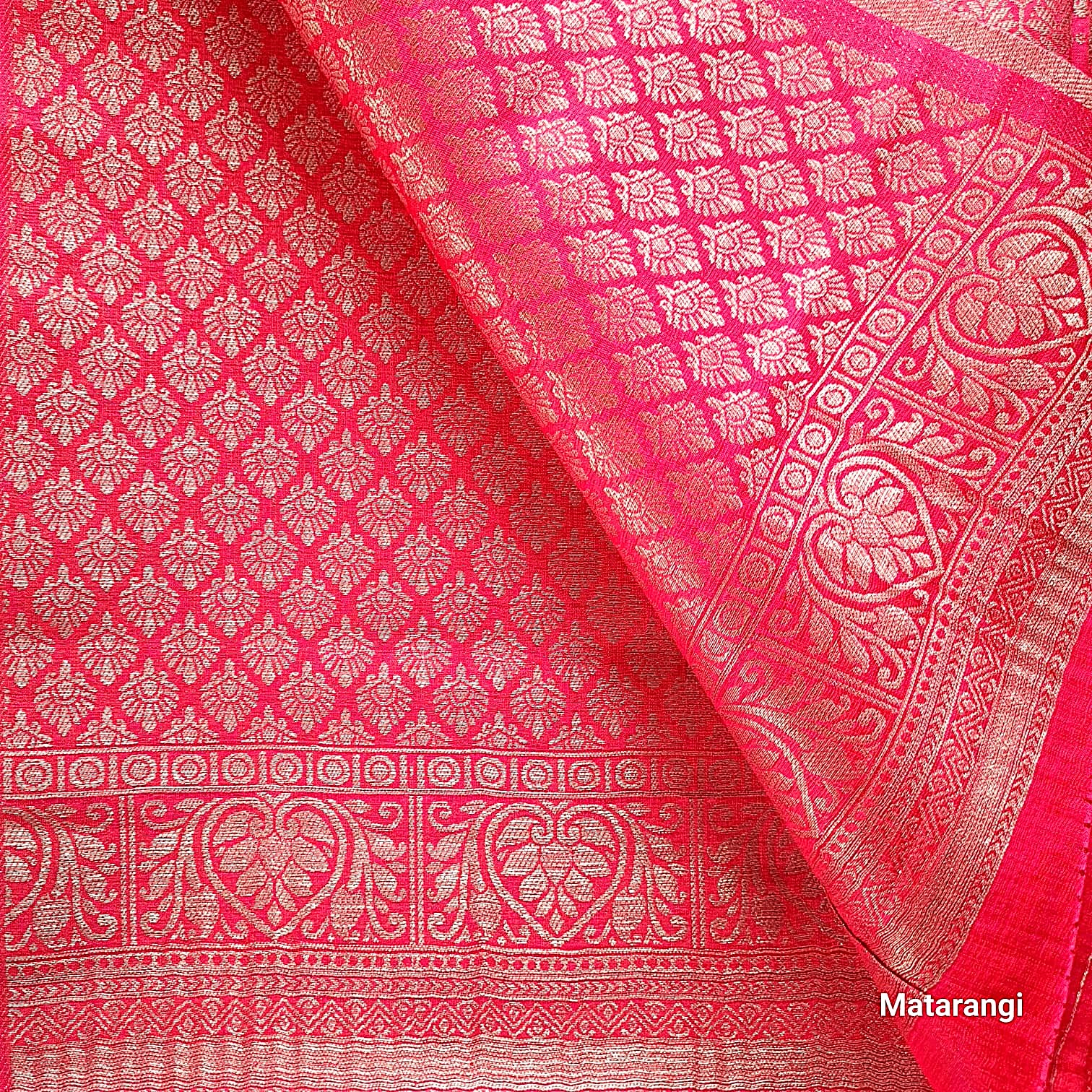 Red Gold Zari Woven Saree Red Gold Zari Woven Saree
