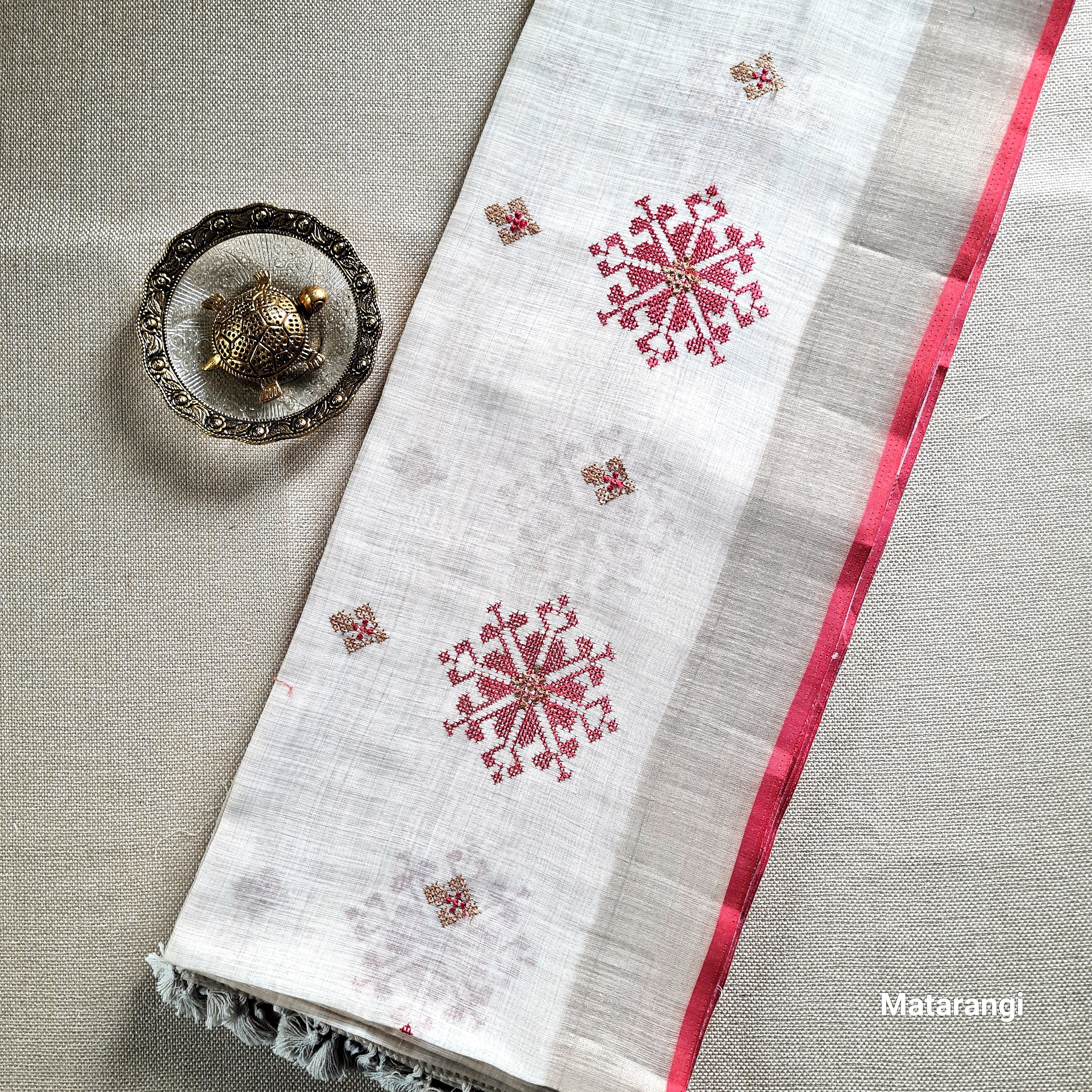 Matarangi Cream & Red Cross Stitch Munga Saree