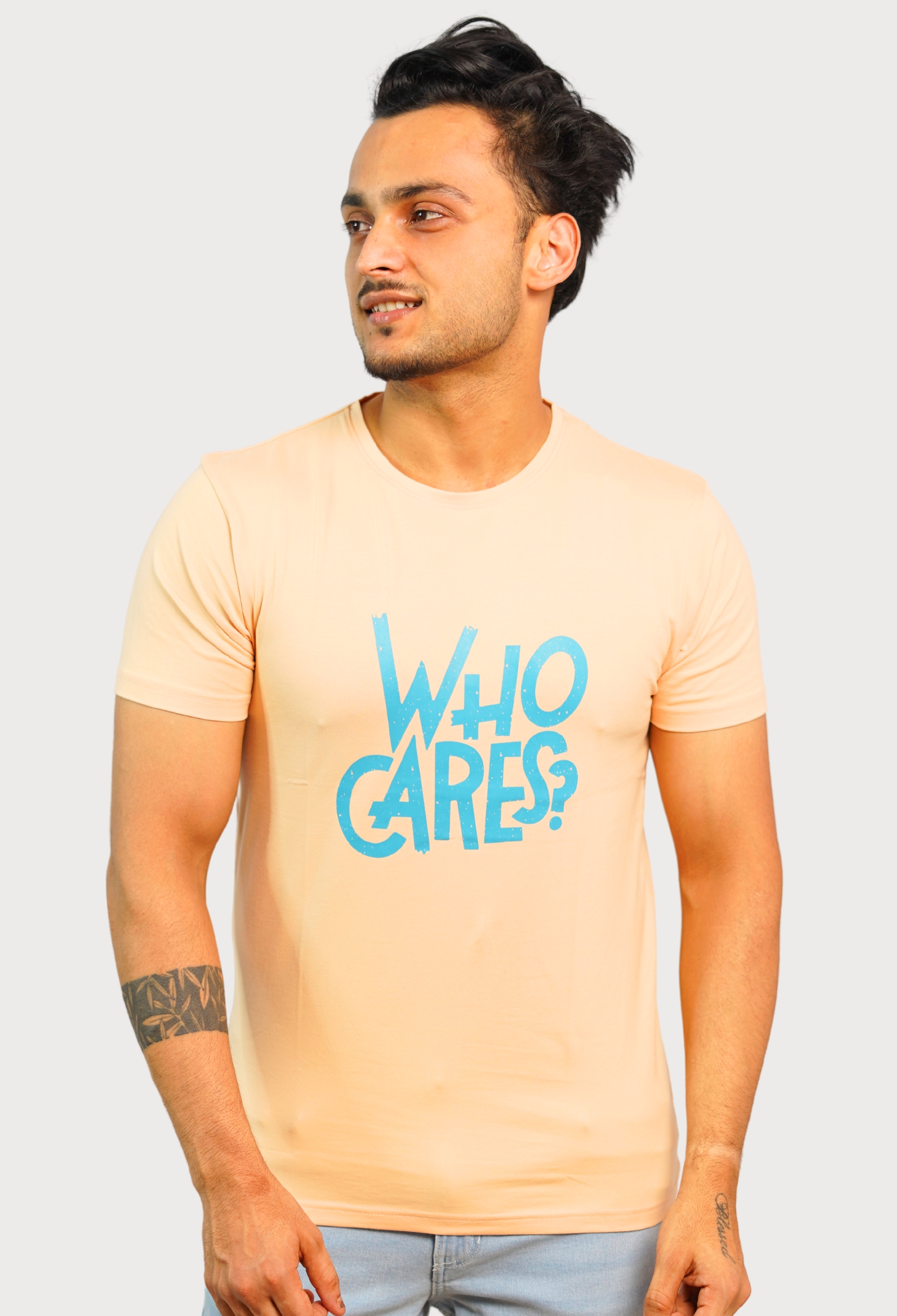 WHO CARE IVORY ELITE T-SHIRT WHO CARE IVORY ELITE T-SHIRT