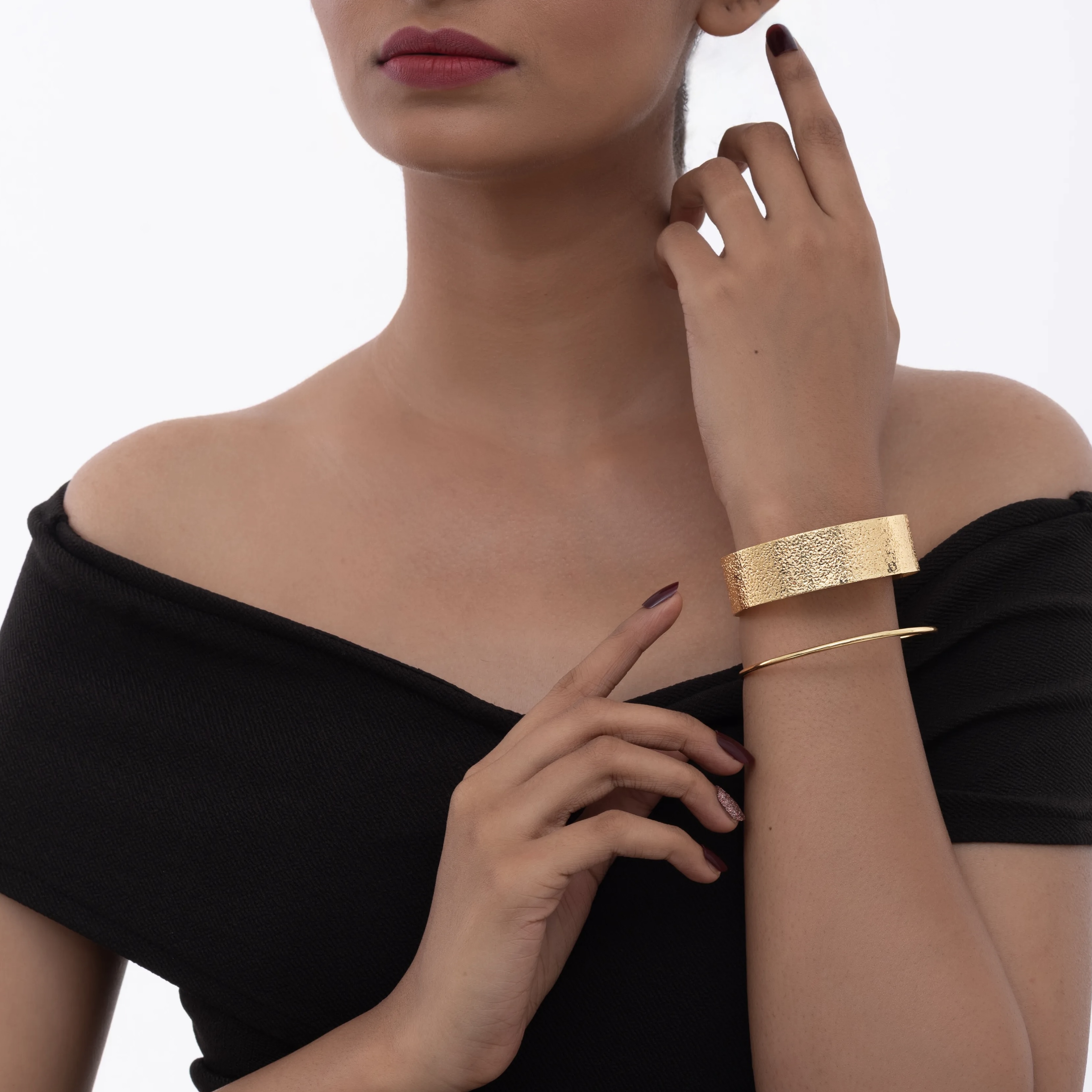 Golden Hammered Frame Cuff