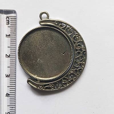 Rotating Double Side Round Pendant Grey Silver Big Rotating Double Side Round Pendant Grey Silver Big