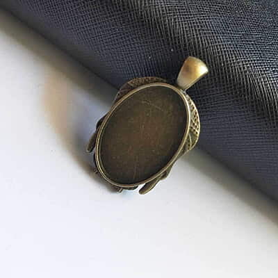 Pendant Antique Bronze  Modal 146