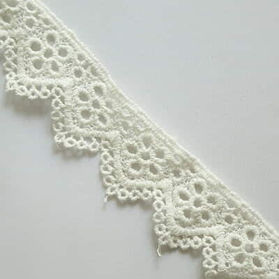 Lace Off white Design 28