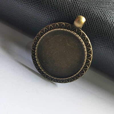 Pendant Antique Bronze Modal 176