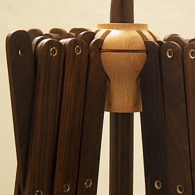 Yarn Swift - Modal 1