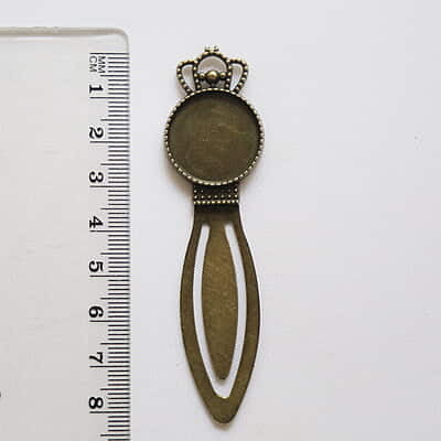 Antique Bronze Book Mark Modal 102 Antique Bronze Book Mark Modal 102