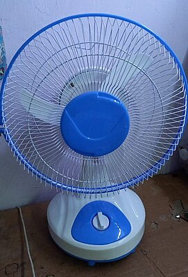 Potary Swan MODEL 12" Fan With light Ac DC Fan Potary Swan MODEL 12" Fan With light Ac DC Fan