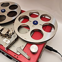 NAGRA E - Reel Holding Nuts - NE-NUT-BLUE NAGRA E - Reel Holding Nuts - NE-NUT-BLUE