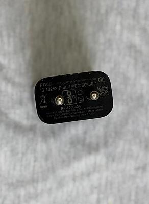 18 W Fast Charger with cable