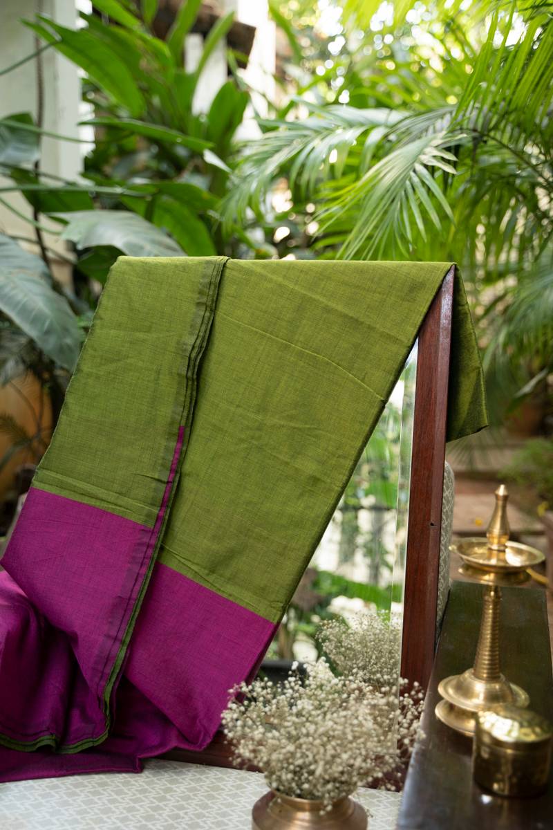 West Bengal Colour Block Saree - Magenta & Parrot Green West Bengal Colour Block Saree - Magenta & Parrot Green