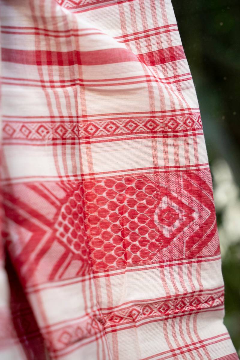 Dhaniakhali Handloom Saree - Red & White Lal Paar Dhaniakhali Handloom Saree - Red & White Lal Paar