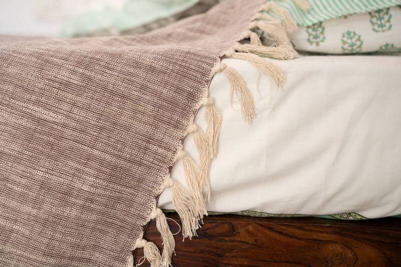 Dual Tones Bed Cover Dual Tones Bed Cover