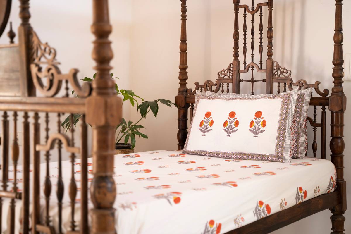 Marigold Musing - Bedsheet Marigold Musing - Bedsheet