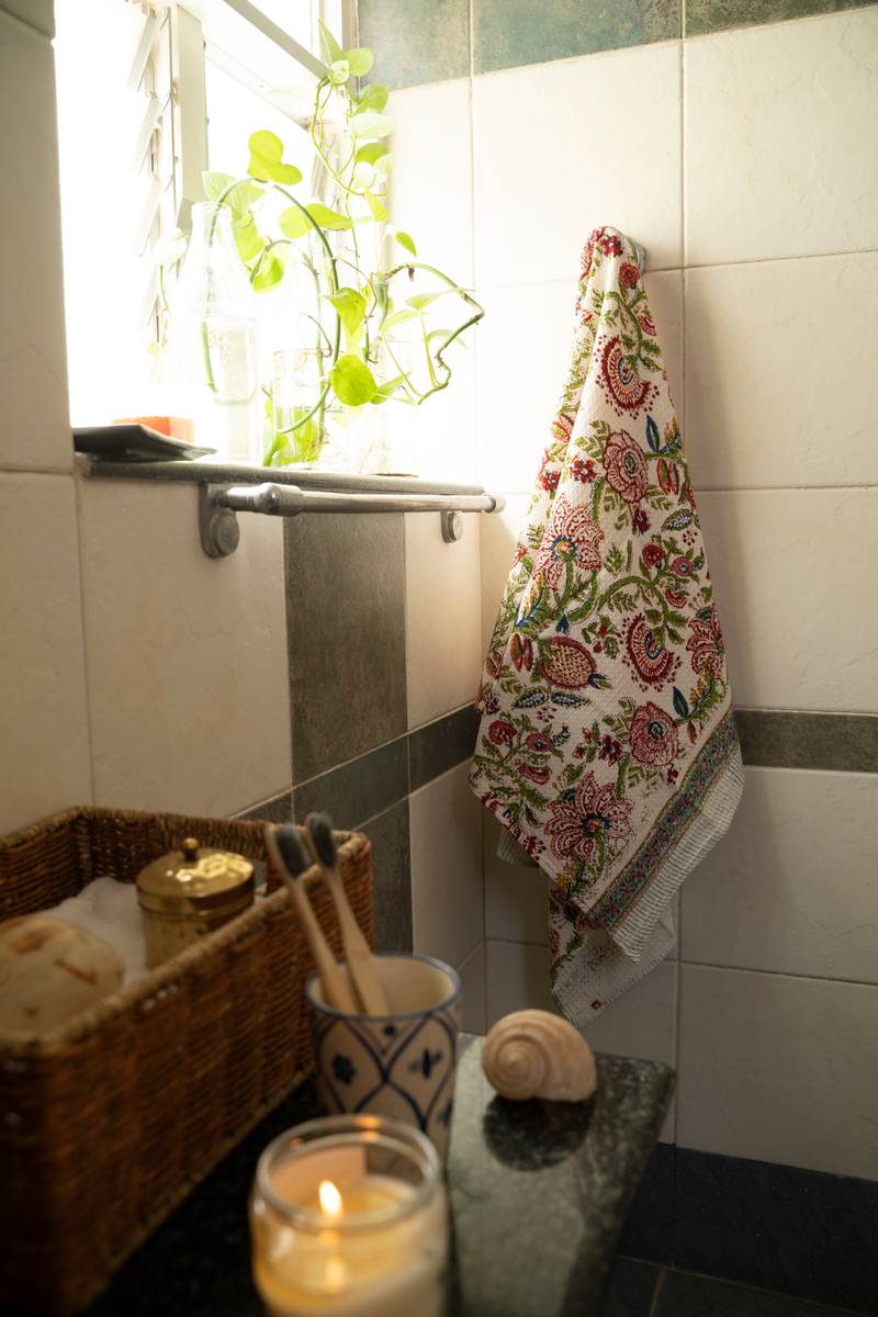 A Floral Maze - Towel