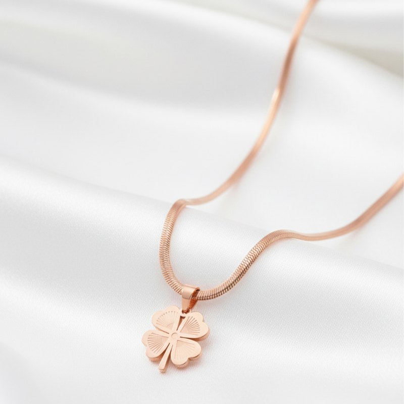KAYYA21 Elegant Rose Gold-Plated Four-Leaf Clover Pendant Necklace – Stainless Steel