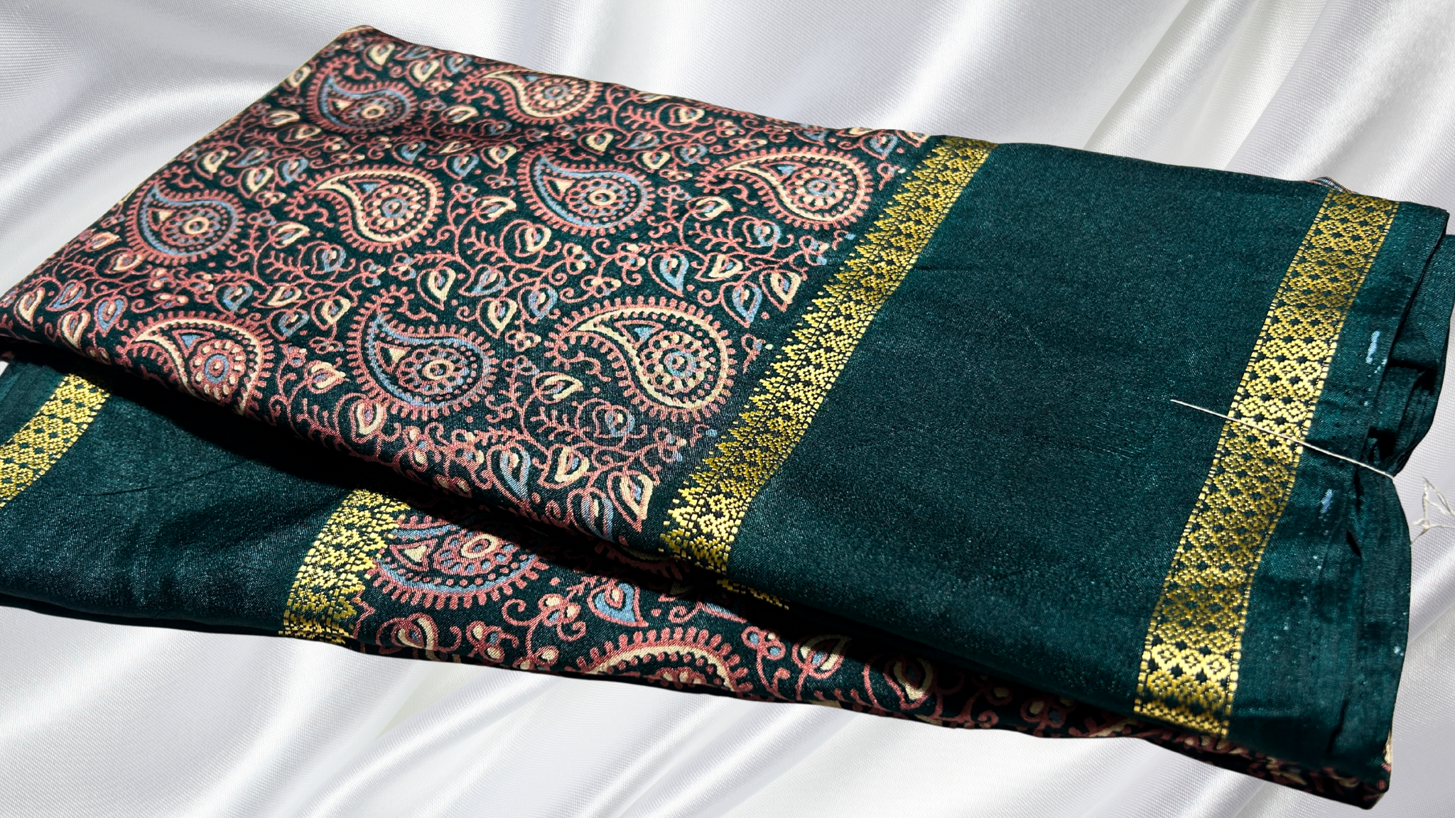 Binny Manga Digital Silk Saree - Dark Green