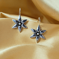 Maaya Earrings Maaya Earrings