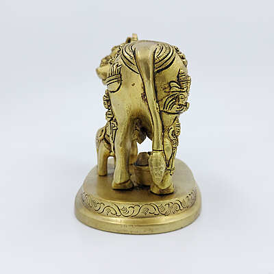 Brass Super Fine Cow and Calf Kamadhenu - 3.8 inch Height | Intricate Brass Cow and Calf Kamadhenu for Prosperity Brass Super Fine Cow and Calf Kamadhenu - 3.8 inch Height | Intricate Brass Cow and Calf Kamadhenu for Prosperity