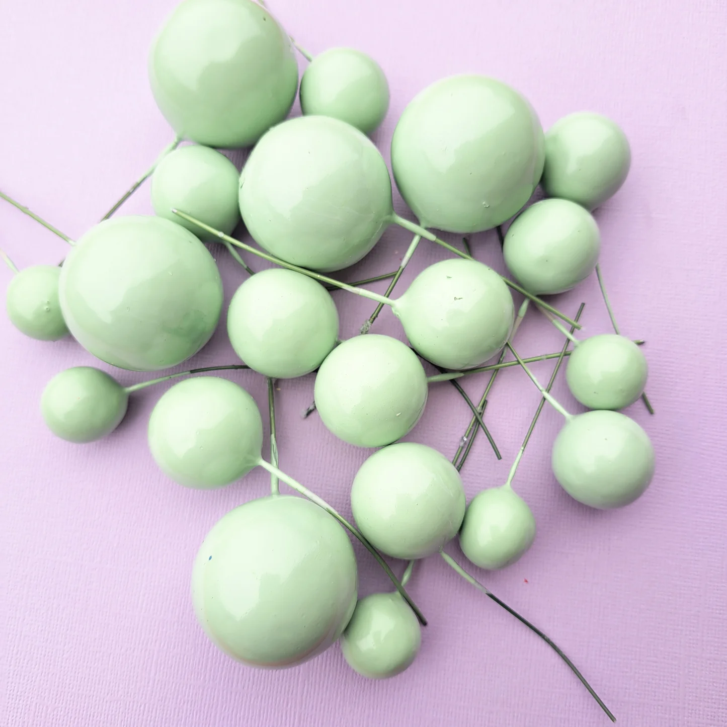 Faux balls Green