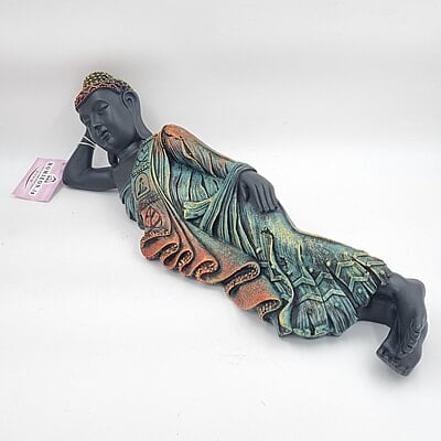Sleeping Budha