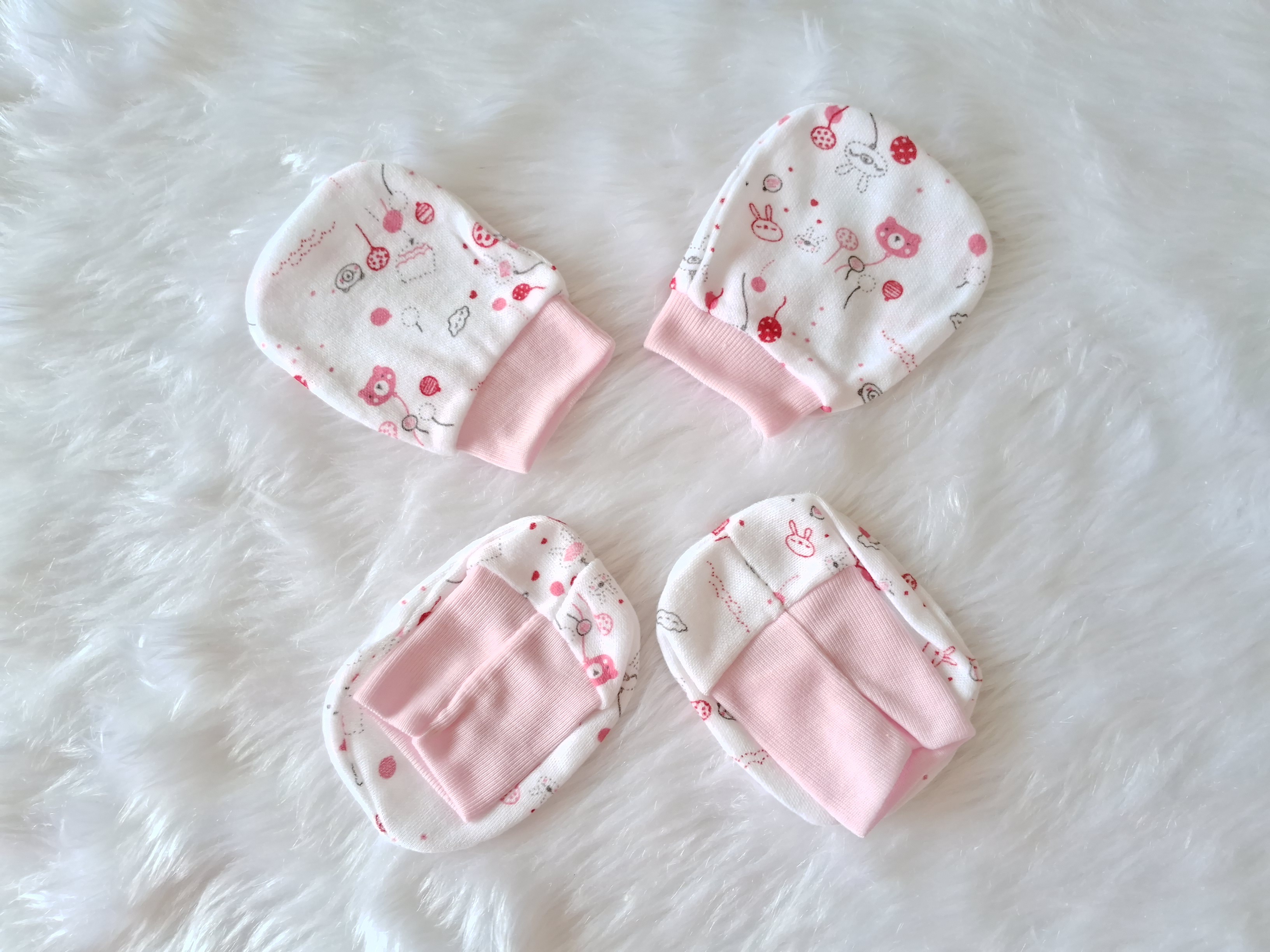 Mitten and Booties Mitten and Booties