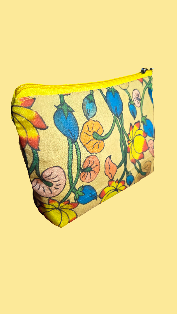 Return gift pouches set of 5 Return gift pouches set of 5