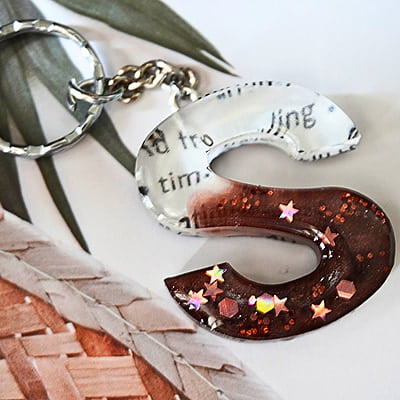 'K' EPISTOLARIANS' LETTER KEYCHAIN
