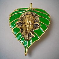 Mini Enamel Leaf Ganesh Green color Aluminium Idol
