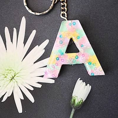 'A' PASTEL LOVER LETTER KEYCHAIN
