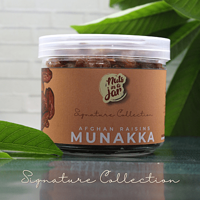 Nuts in a Jar Afghan Raisins Munakka Signature collection 250 Grams Nuts in a Jar Afghan Raisins Munakka Signature collection 250 Grams