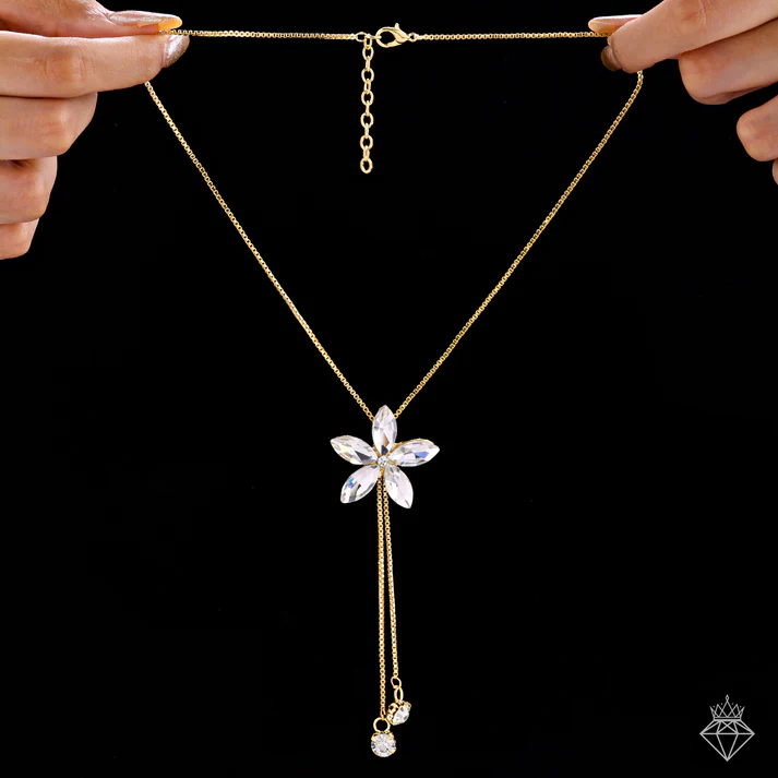 Anti-Tarnish Crystal Flower Necklace Anti-Tarnish Crystal Flower Necklace