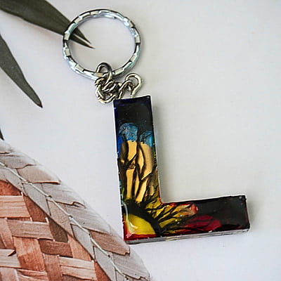 'L' INTRICATE LETTER KEYCHAIN