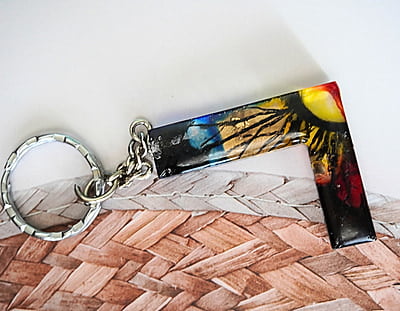 'L' INTRICATE LETTER KEYCHAIN
