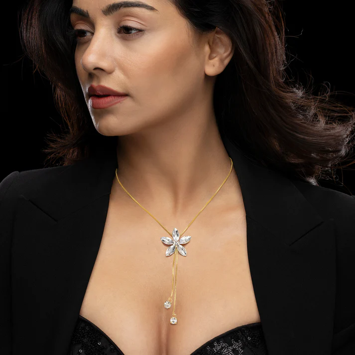 Anti-Tarnish Crystal Flower Necklace Anti-Tarnish Crystal Flower Necklace