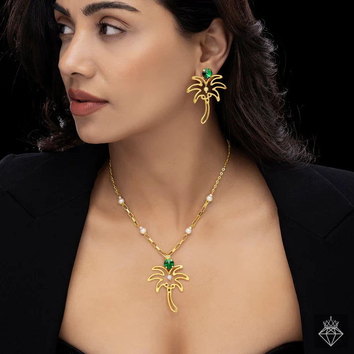 Anti-Tarnish Palm Tree Necklace Set With Earrings Anti-Tarnish Palm Tree Necklace Set With Earrings