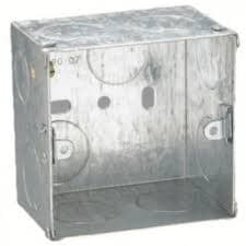 METAL BOX  2 M