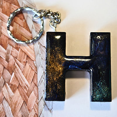 'H' SPARKLE BLACK KEYCHAIN(LKB00065)