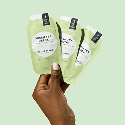 Mani in a Box Waterless 3 Step - Green tea Mani in a Box Waterless 3 Step - Green tea